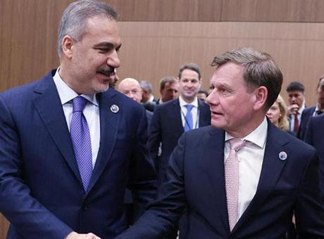 Dışişleri Bakanı Hakan Fidan, Türkiye’yi ziyaret e...