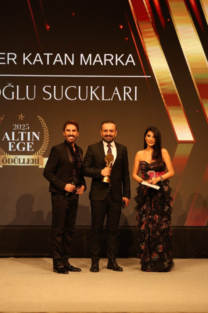 Türkiye’nin en prestijli ödül törenlerinden 7. Altın Ege Ödülleri’nin sahibi By Çavuşoğlu Sucukları oldu! Türkiye’nin en prestijli ödül törenlerinden 7. Altın Ege Ödülleri’nin sahibi By Çavuşoğlu Sucukları oldu!