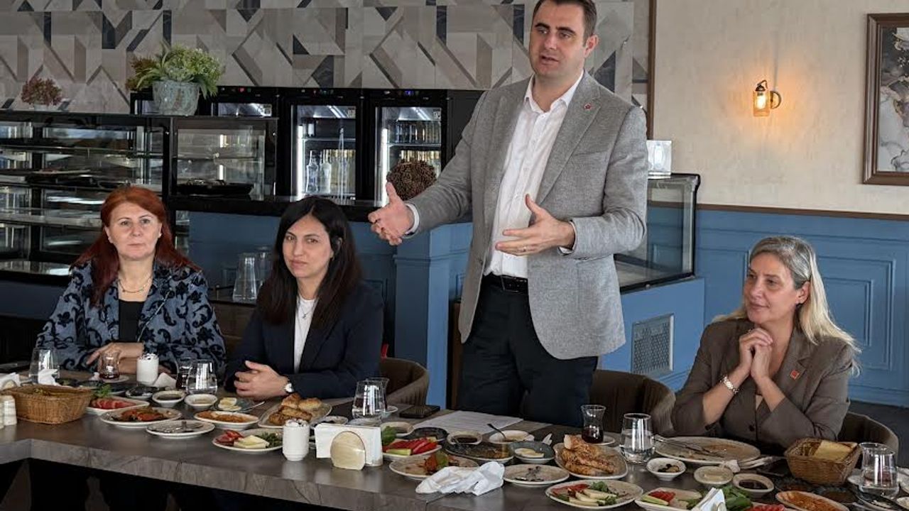 CHP İzmir’den hamle: Üç ayaklı yeni model geliyor!