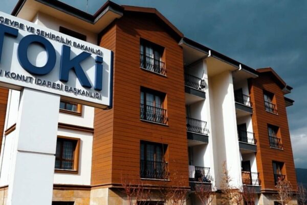500 bin sosyal konutta sıra kura çekiminde: Ödeme ...