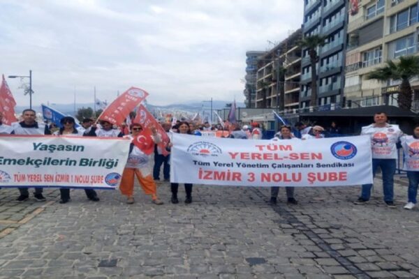 Tüm Yerel Sen’den Başkan Tugay’a tepki: Disi... Tüm Yerel Sen’den Başkan Tugay’a tepki: Disi...