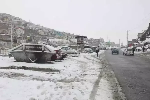 Afganistan’da kar yağışı ve sel can aldı! Afganistan’da kar yağışı ve sel can aldı!