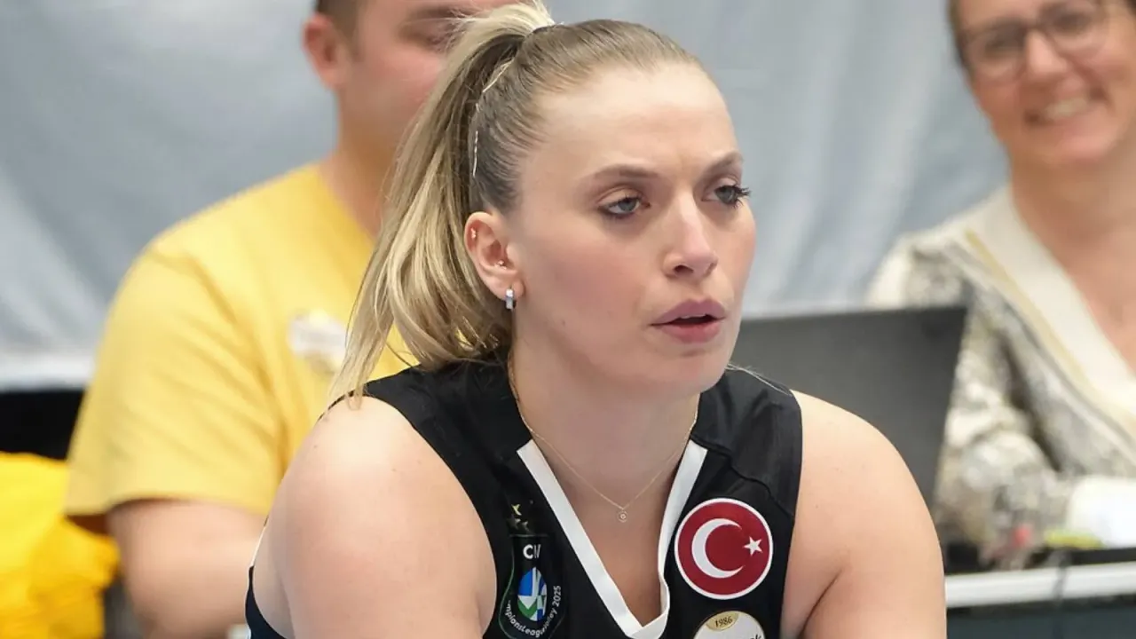 VakıfBank’ta Cansu Özbay’a kötü haber