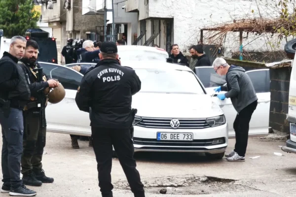 Husumetliler arasında silahlı kavga: 1 ölü, 5 yara...