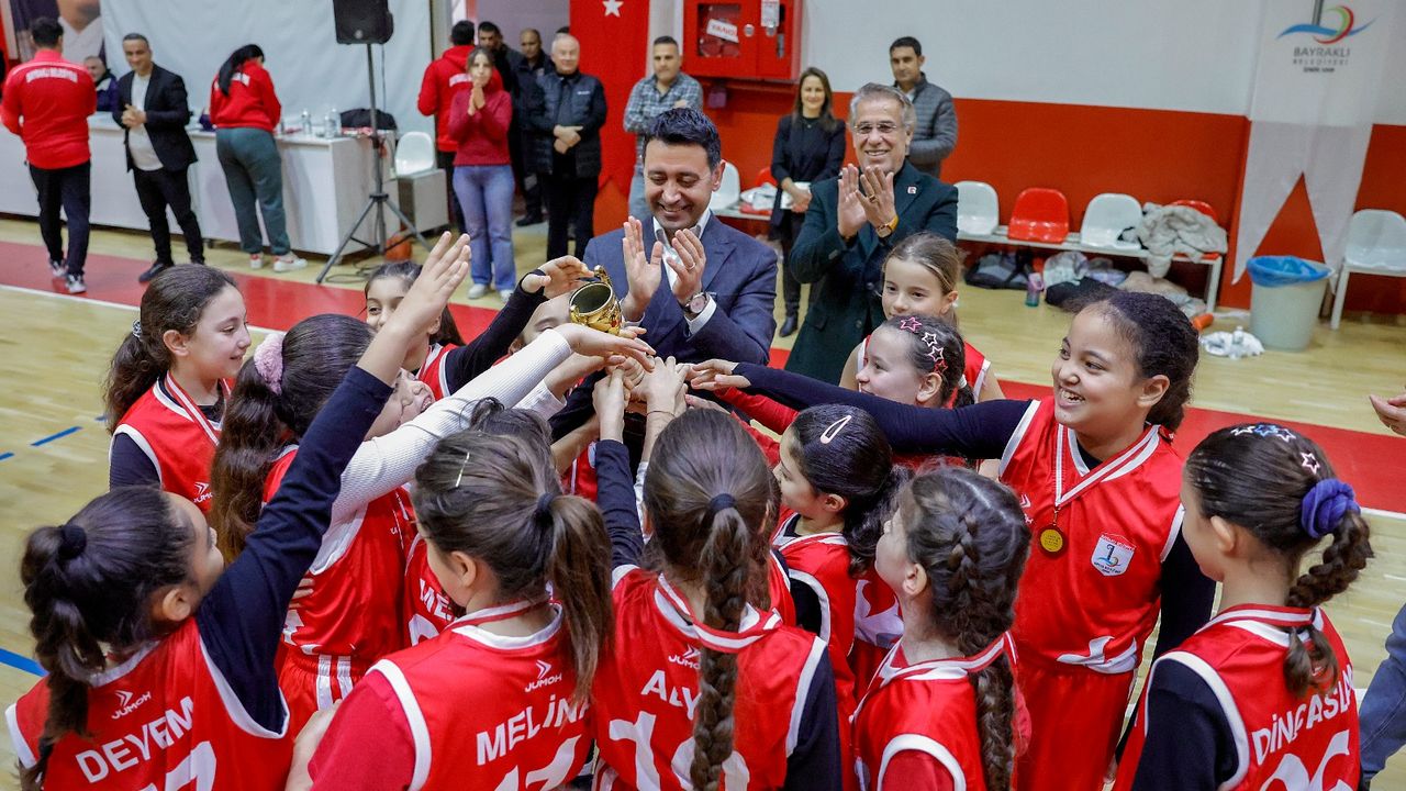 Bayraklı’da yarıyıl tatilinde spor coşkusu