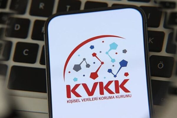 KVKK’dan sosyal medya devlerine inceleme!
