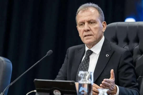 Türkiye Belediyeler Birliği Başkanı Vahap Seçer ol... Türkiye Belediyeler Birliği Başkanı Vahap Seçer ol...
