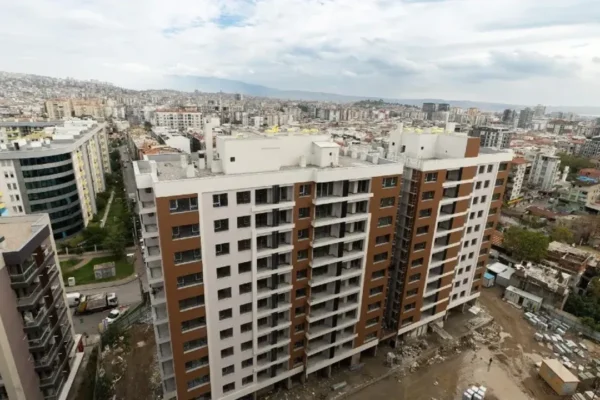 Örnekköy’de ödeme krizi… İnşaat durdu ...
