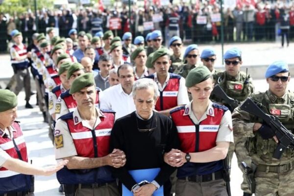 Genelkurmay çatı davasında karar! Genelkurmay çatı davasında karar!