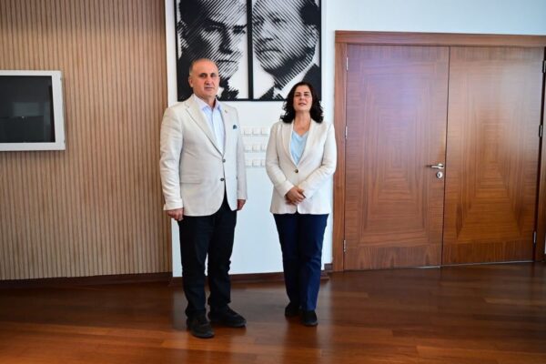 Çerçioğlu’na İncirliova Belediye Başkanı Aytekin K... Çerçioğlu’na İncirliova Belediye Başkanı Aytekin K...