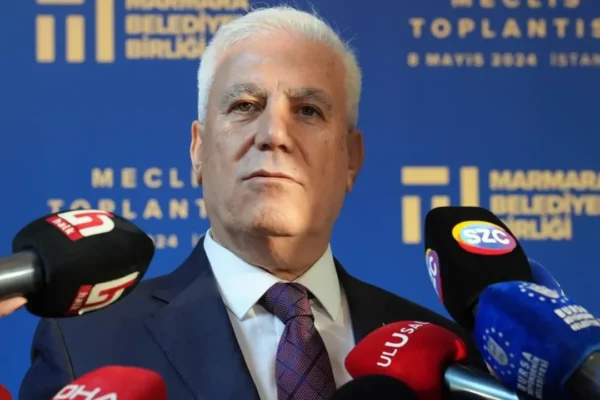 Mustafa Bozbey, CHP’den istifa ettiğini açık... Mustafa Bozbey, CHP’den istifa ettiğini açık...