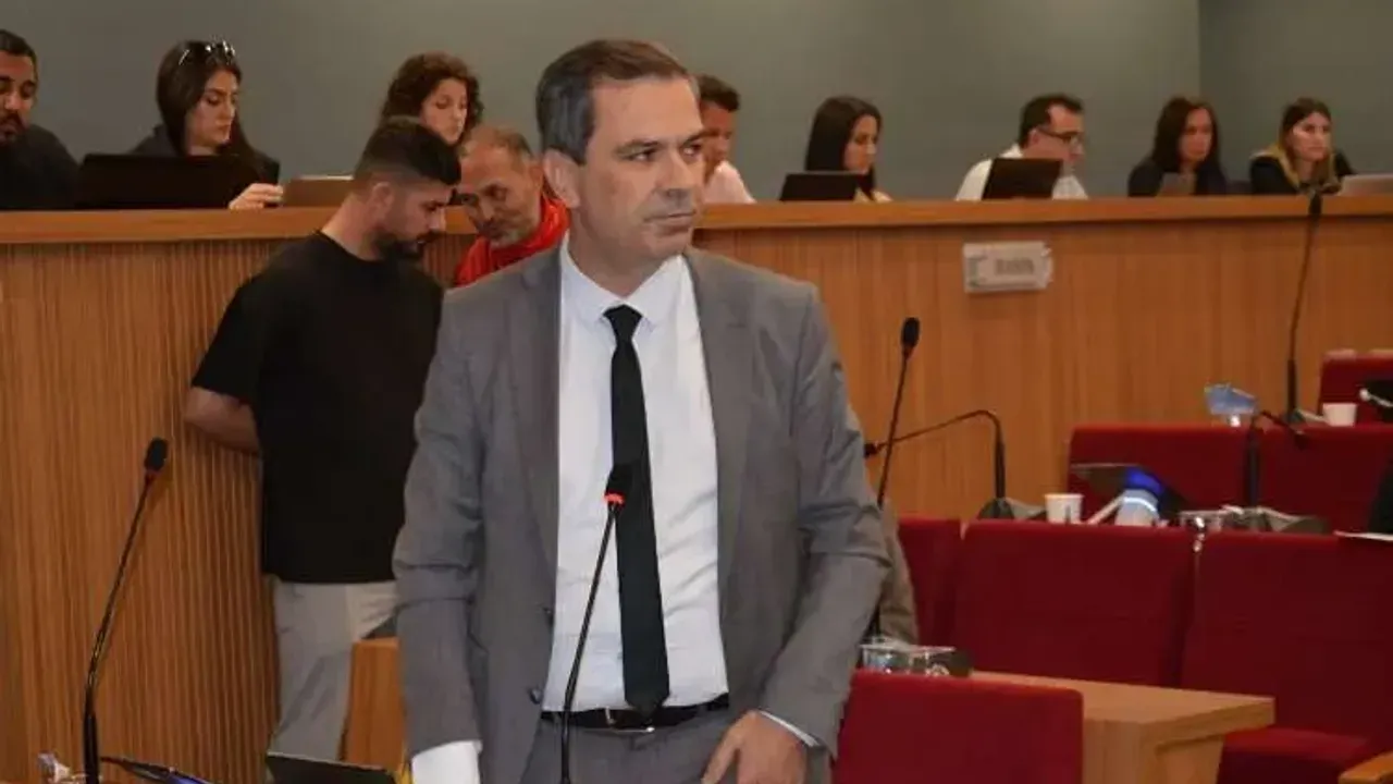 MHP’de flaş istifa!